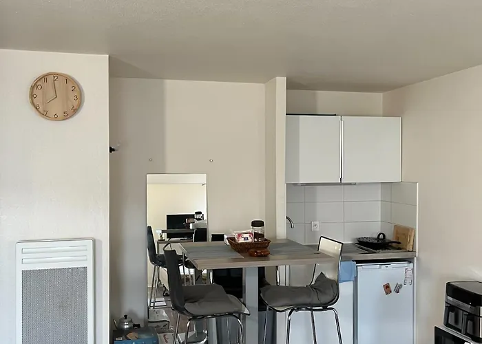 Location Centre Διαμέρισμα *